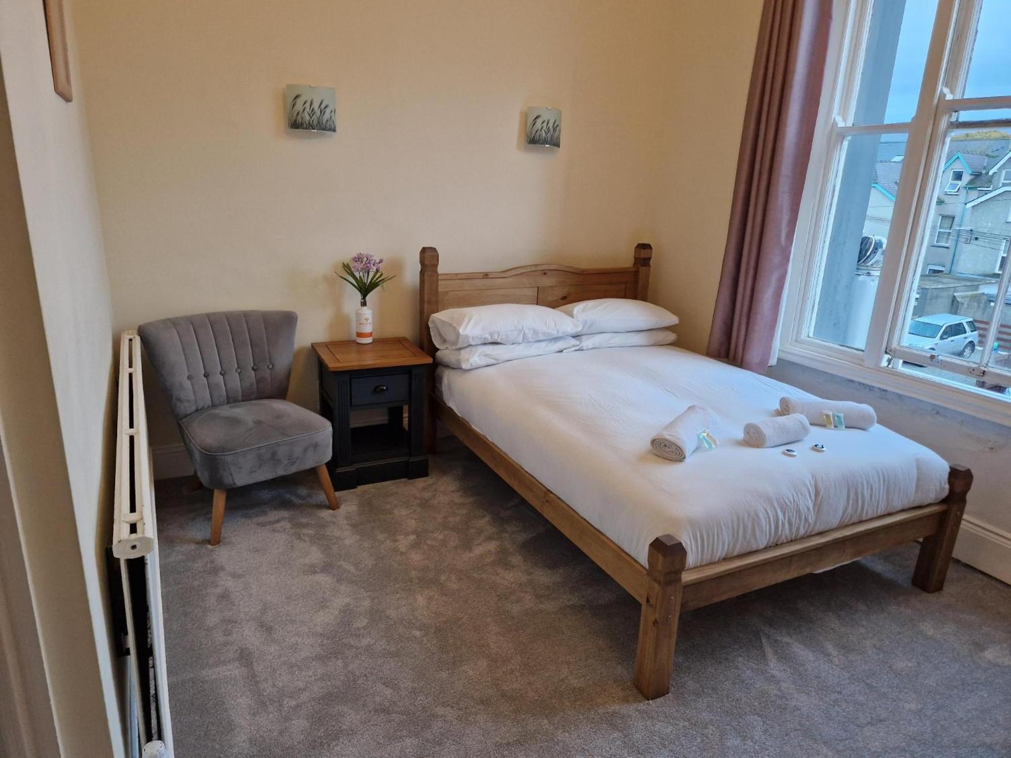 The Menai Hotel And Bar Bangor Eksteriør billede