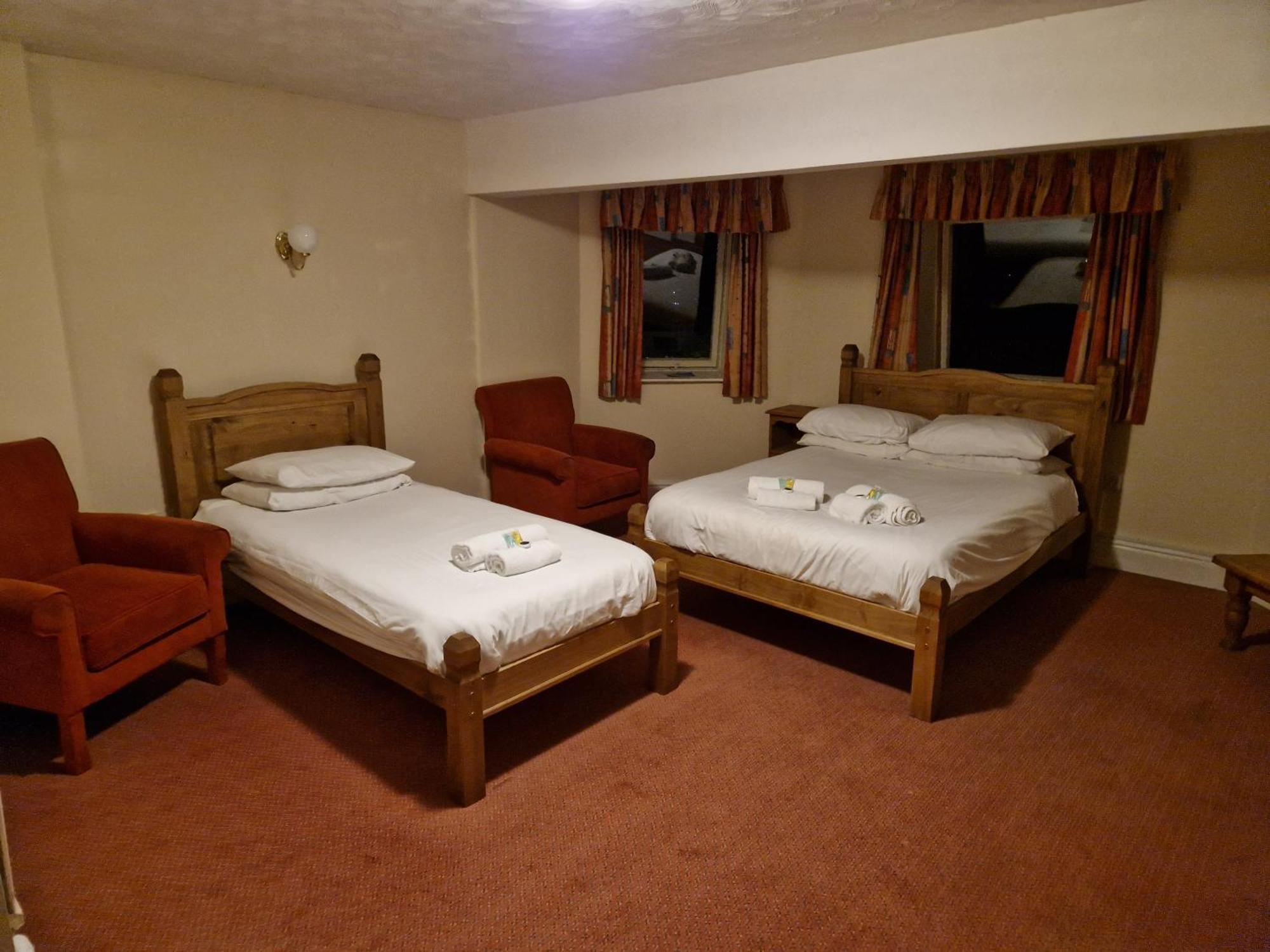 The Menai Hotel And Bar Bangor Eksteriør billede