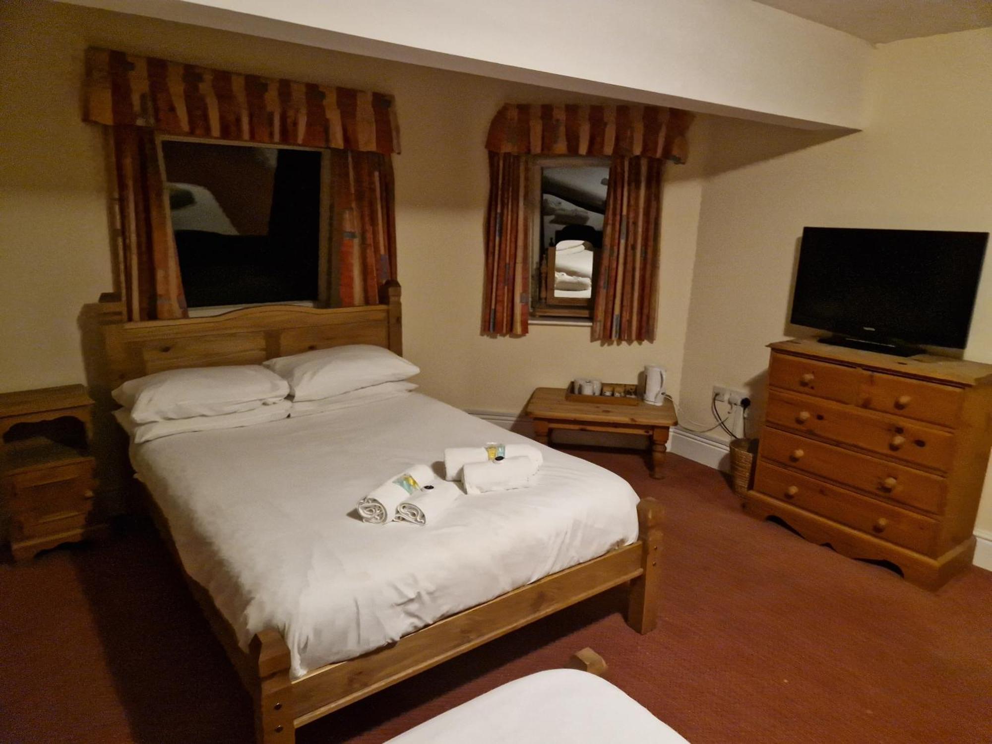 The Menai Hotel And Bar Bangor Værelse billede