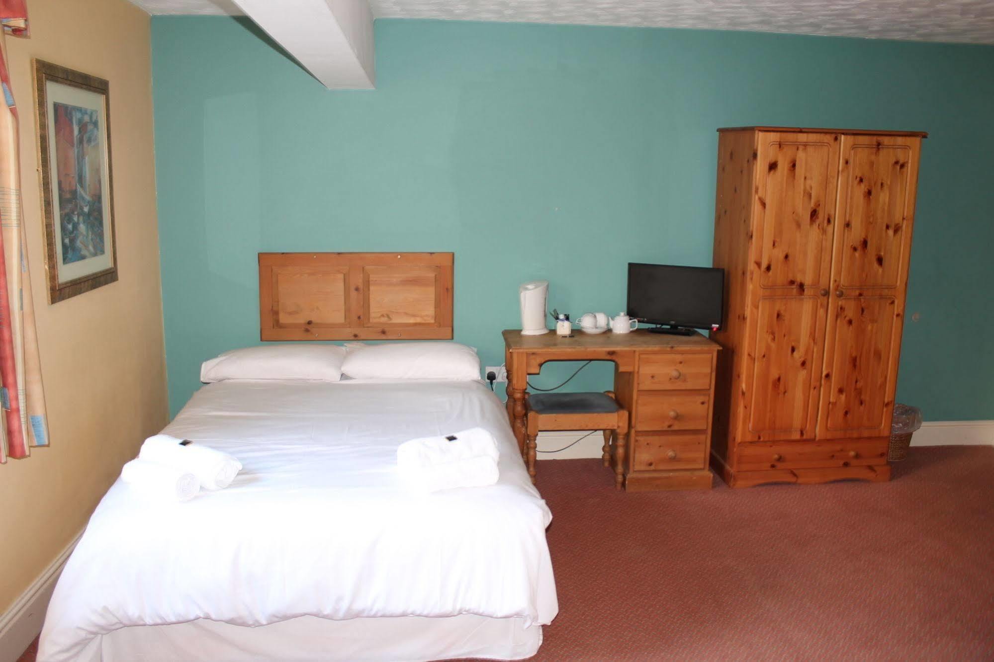 The Menai Hotel And Bar Bangor Eksteriør billede